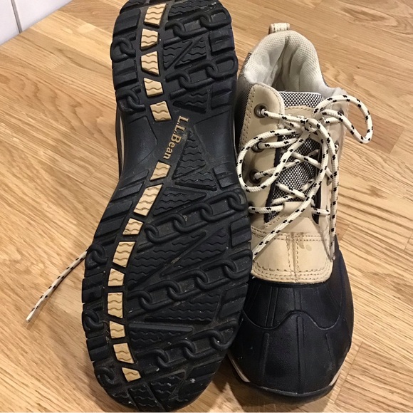 NWOT Womens LL Bean Hikers - Picture 3 of 10